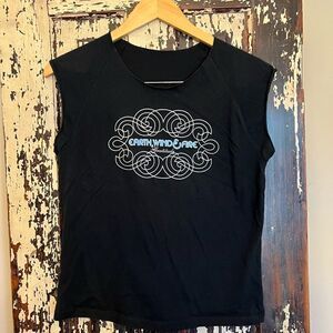 Women’s Earth Wind and Fire distressed cut off tank top/muscle shirt.